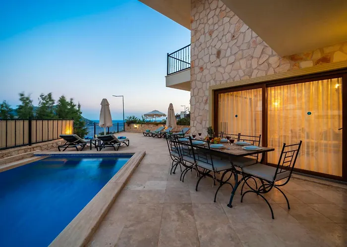 Villa Palmiye Centre Kaş