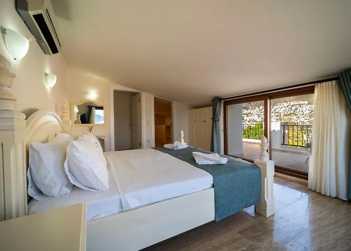 Villa Palmiye Centre Kaş